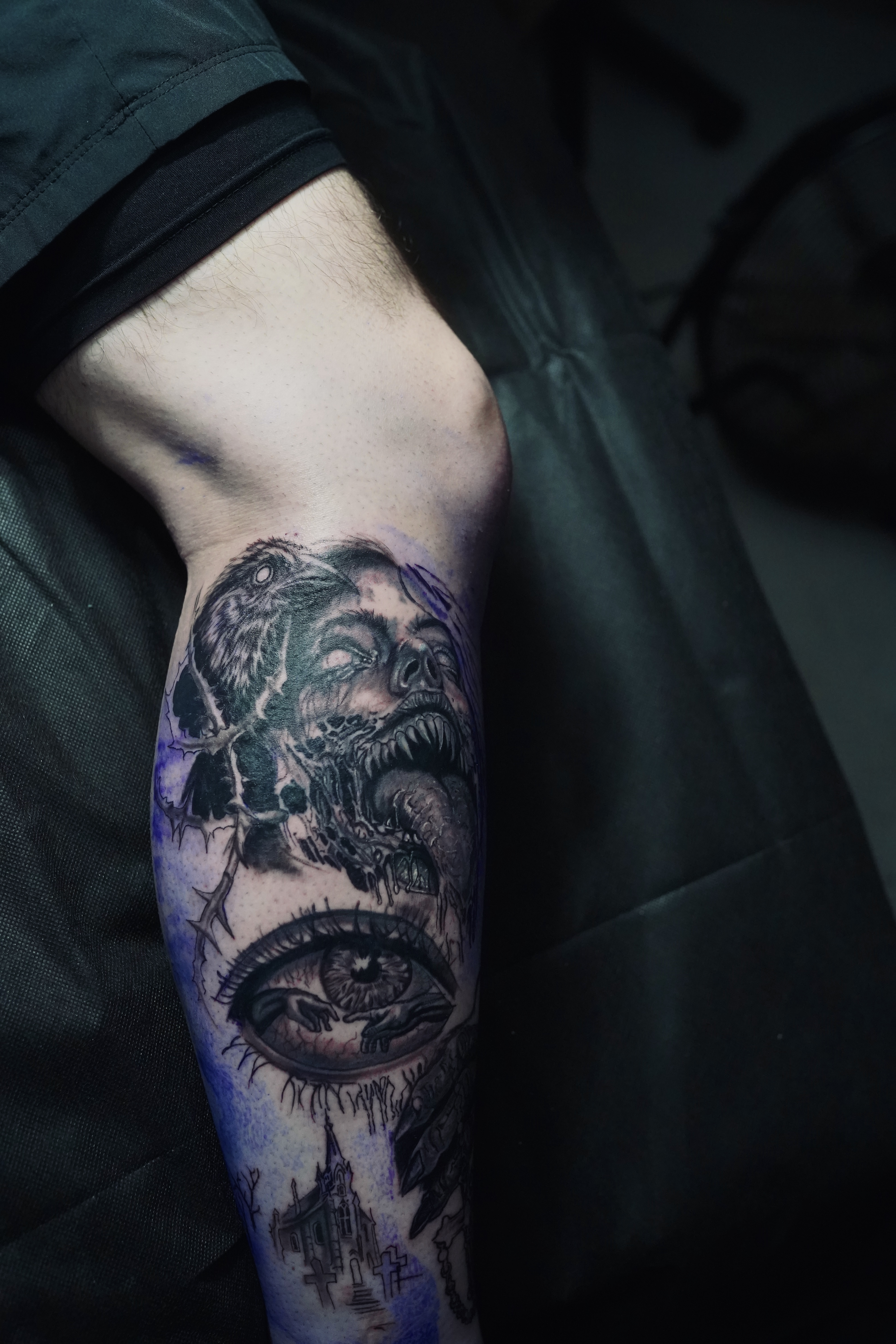 Dark horror leg sleeve